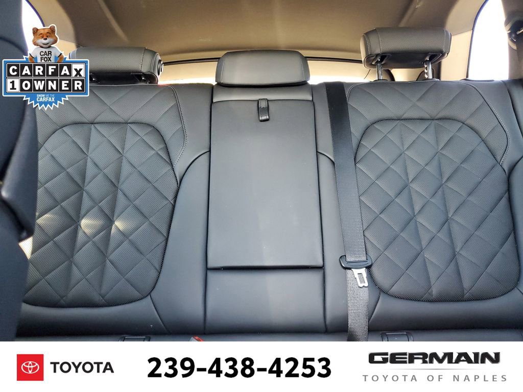 Used 2025 BMW X5 M60i w/ Parking Assistance Package image 31