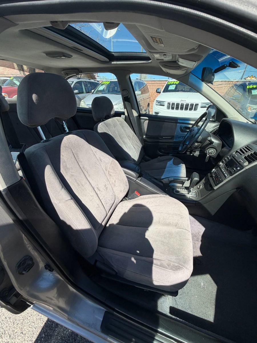 Used 2000 Nissan Maxima SE image 14