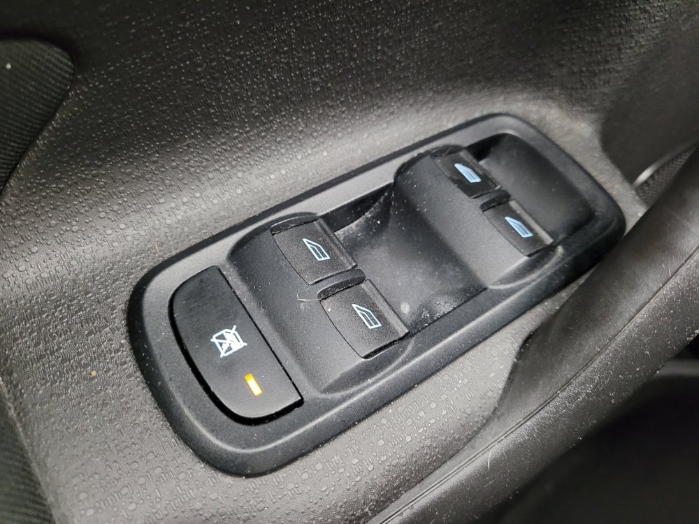 Used 2018 Ford Fiesta SE FWD image 27