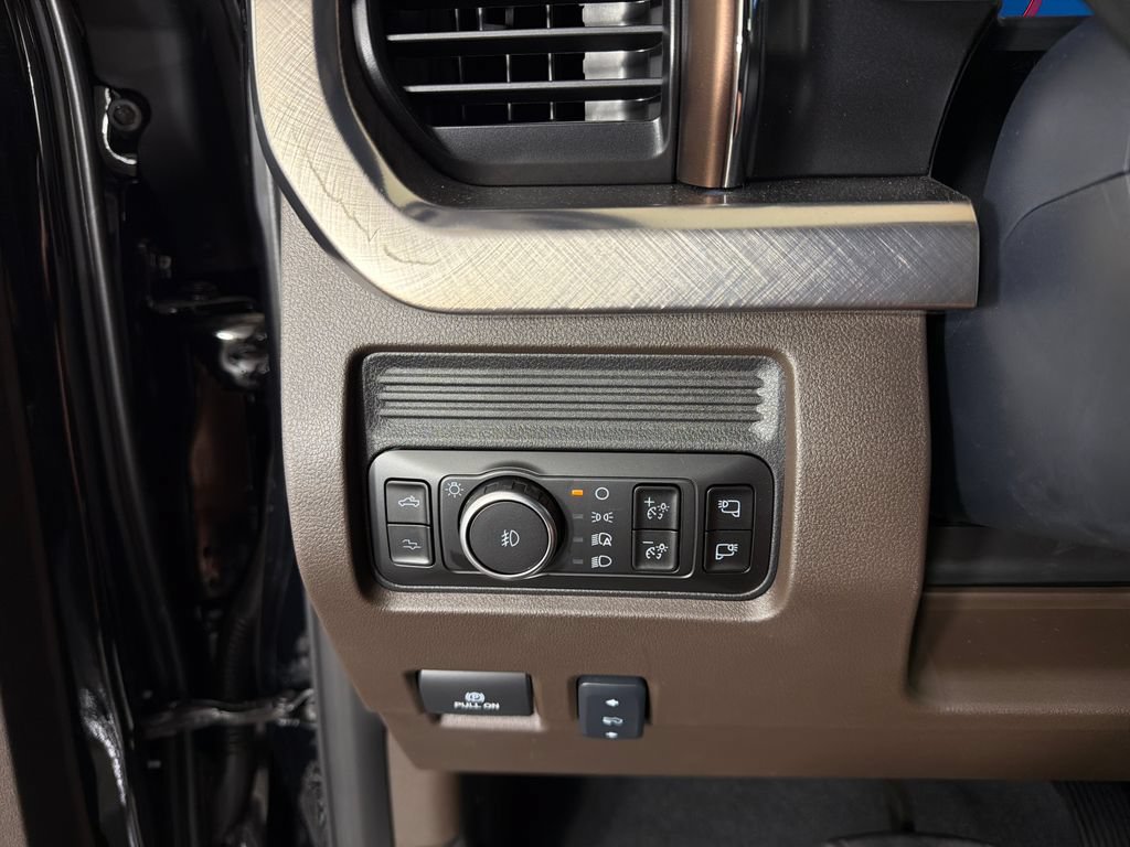 New 2026 Ford F350 King Ranch AWD/4WD image 16