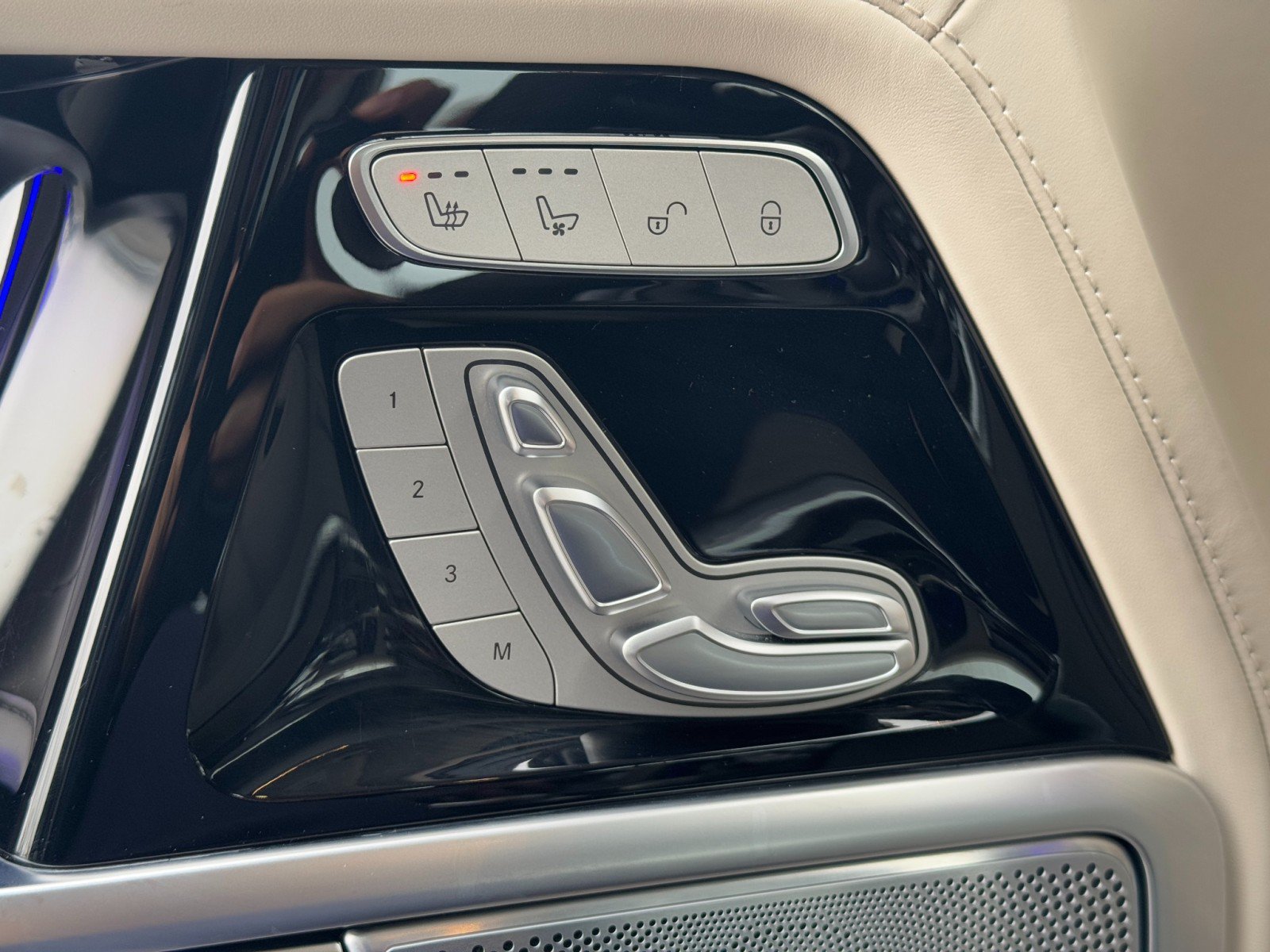 Used 2023 Mercedes-Benz G 63 AMG Squared image 19