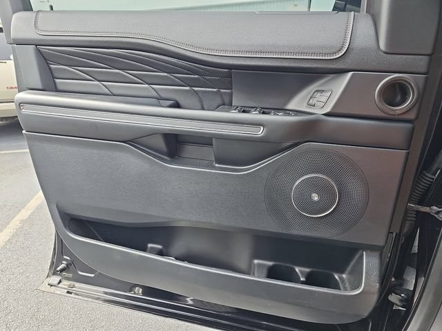 Certified 2019 Ford Expedition Platinum AWD/4WD image 24