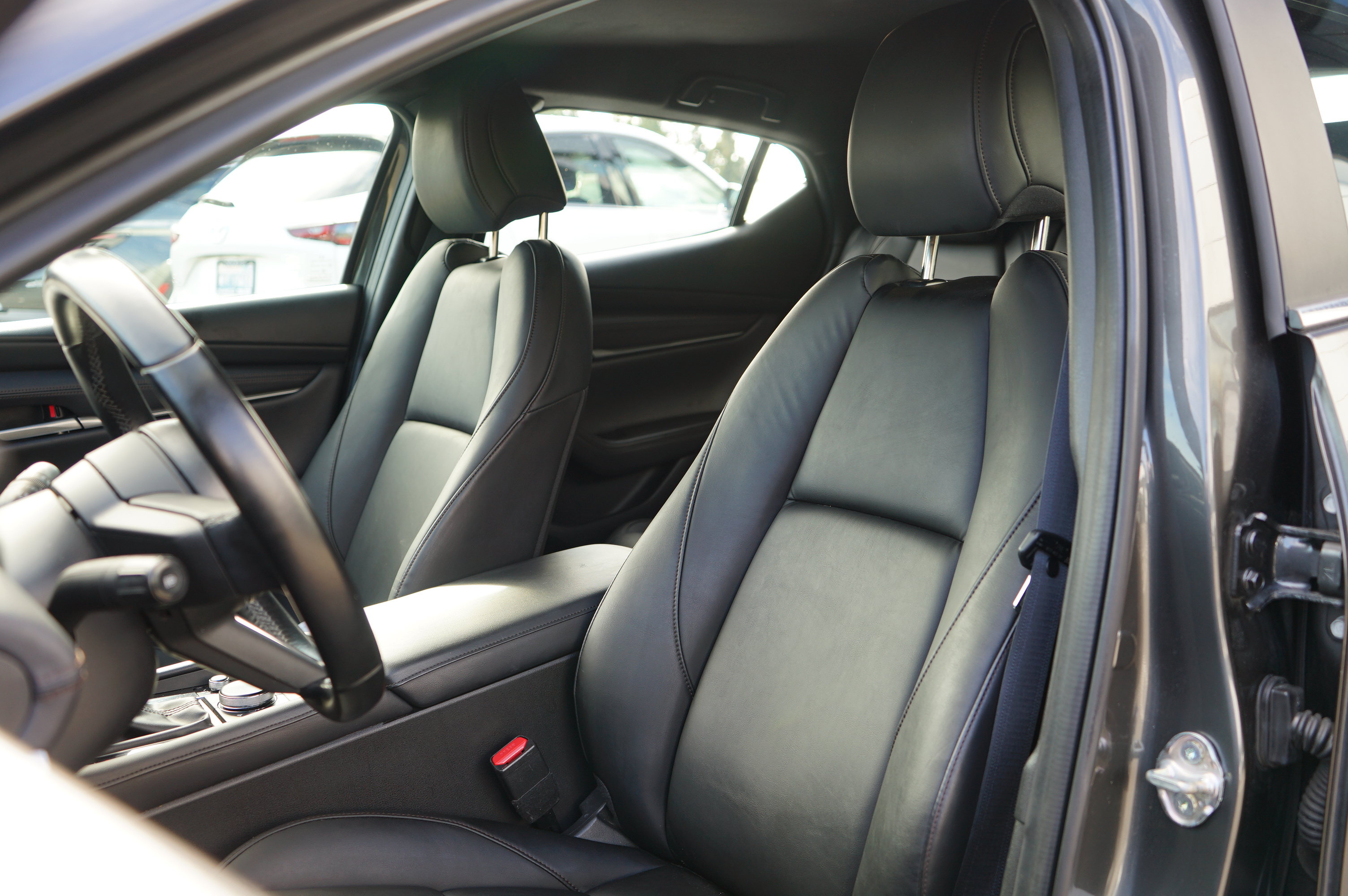 Used 2025 MAZDA MAZDA3 s Sport FWD image 18