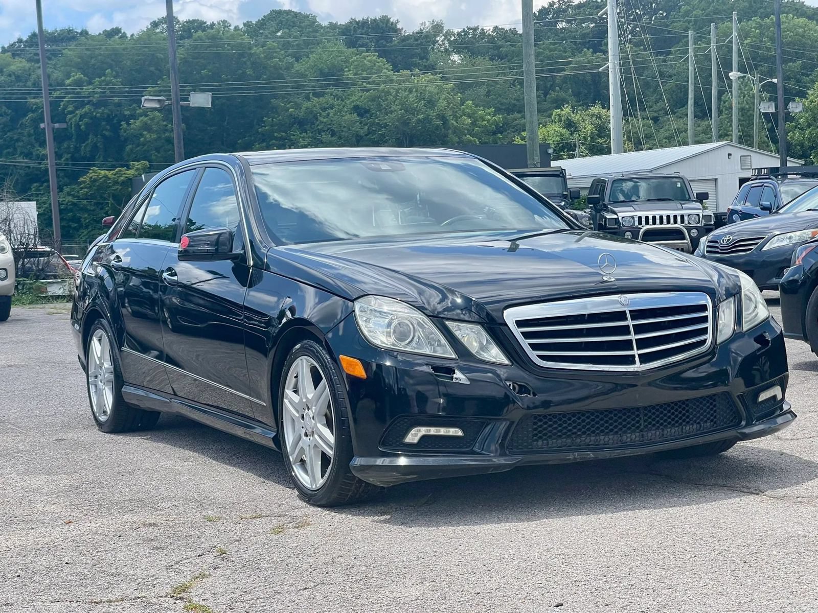 Used 2010 Mercedes-Benz E 350 Sedan image 2