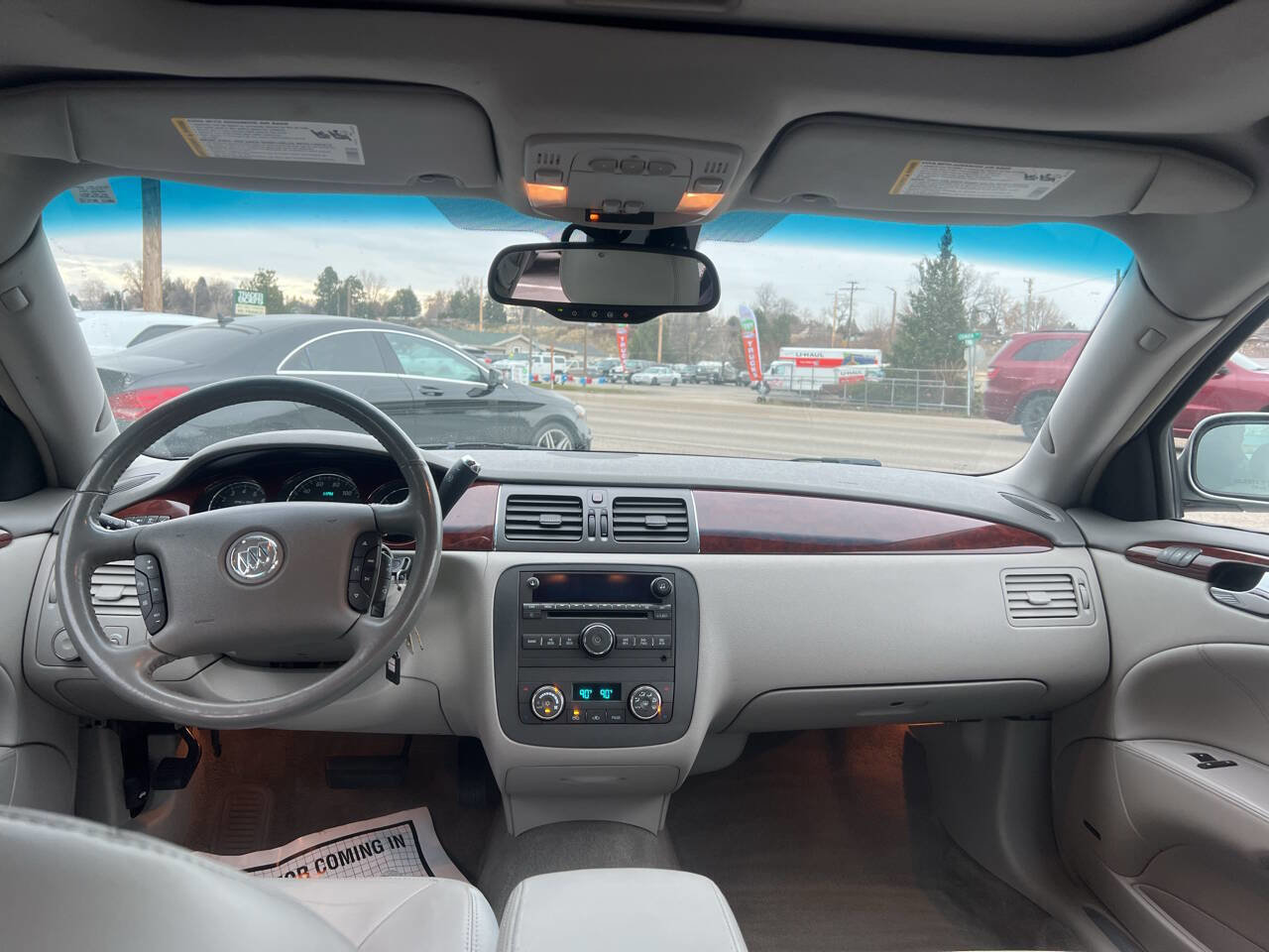 Used 2007 Buick Lucerne CXL image 9