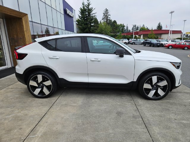 Certified 2023 Volvo C40 P8 Recharge Ultimate AWD/4WD image 4
