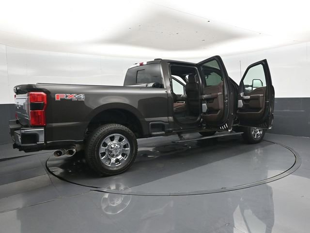 Used 2025 Ford F350 King Ranch w/ Chrome Package AWD/4WD image 46