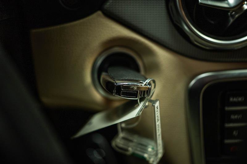 Used 2020 Mercedes-Benz GLA 250 4MATIC image 19