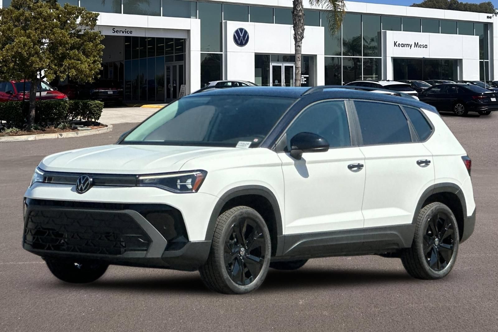 New 2026 Volkswagen Taos SE FWD image 8