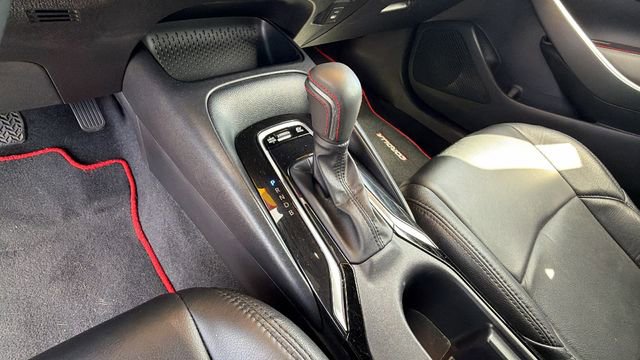 Used 2023 Toyota Corolla SE w/ SE Package image 24