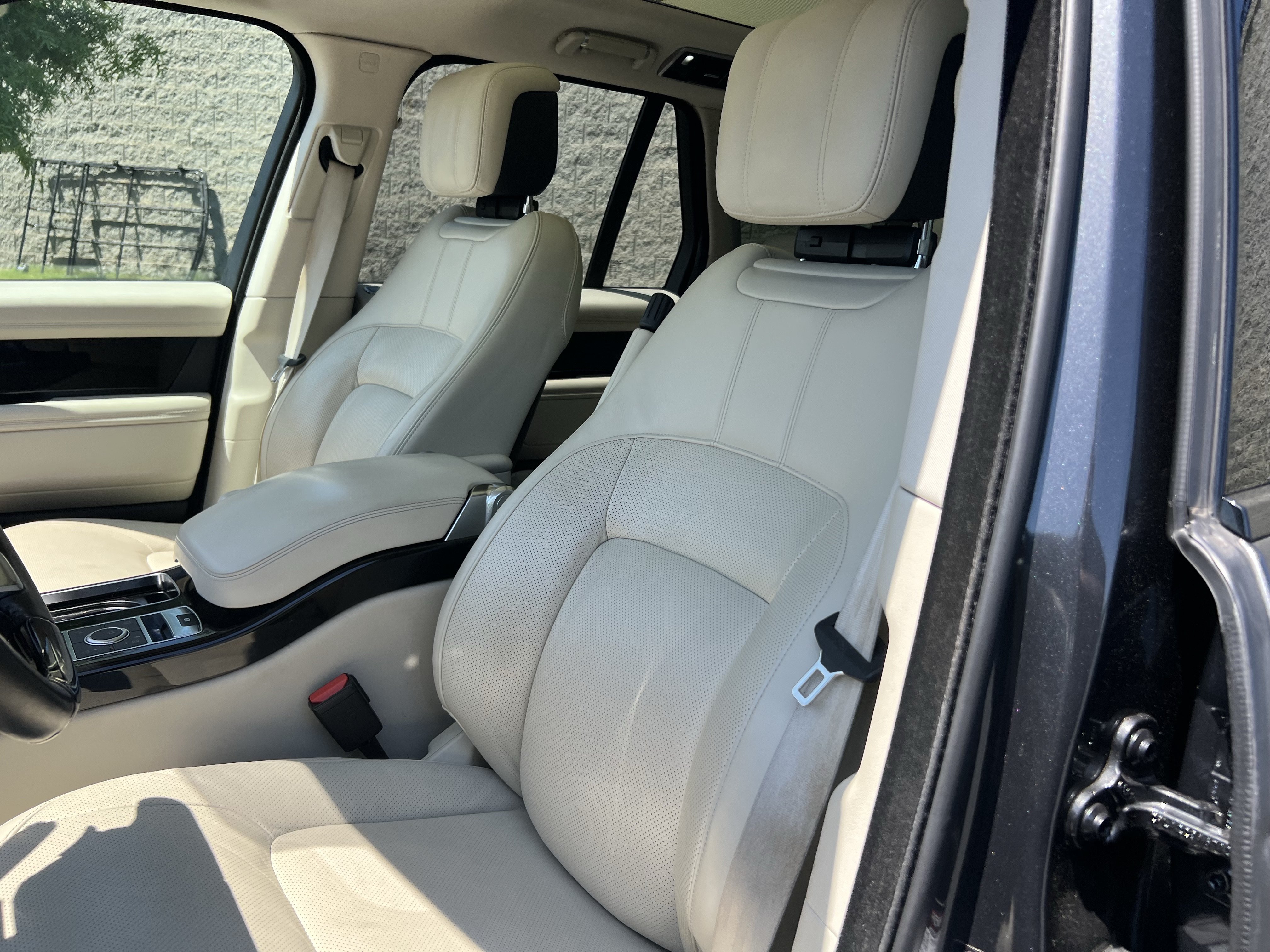 Certified 2022 Land Rover Range Rover Westminster Edition AWD/4WD image 16