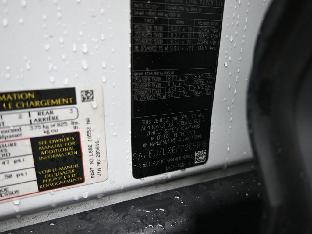 Used 2023 Land Rover Defender 110 S AWD/4WD image 9