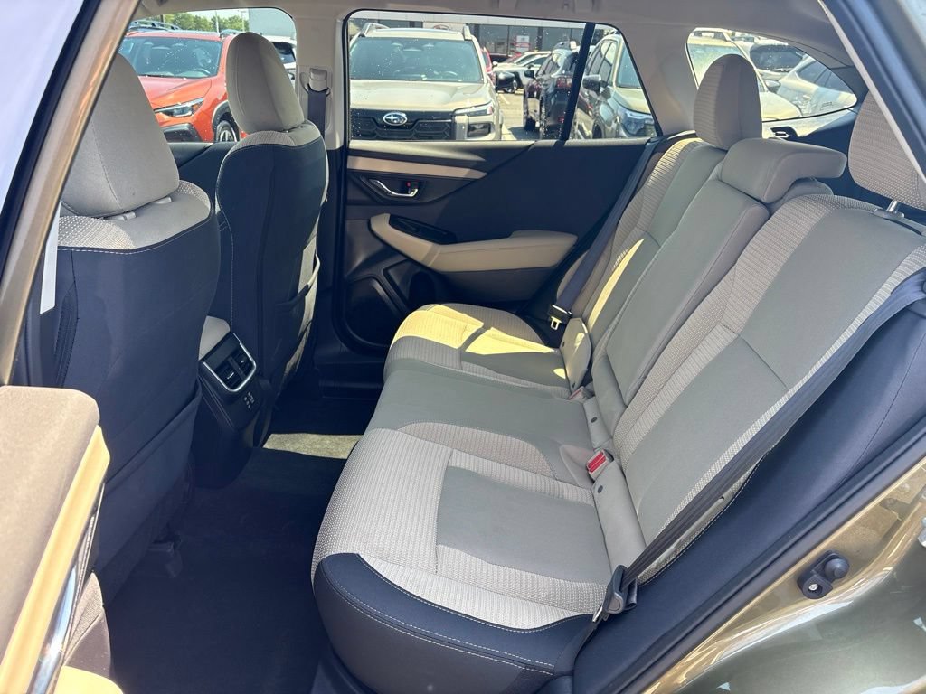 Certified 2023 Subaru Outback Premium AWD/4WD image 14