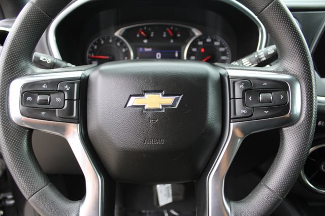 Used 2021 Chevrolet Blazer LT FWD image 18