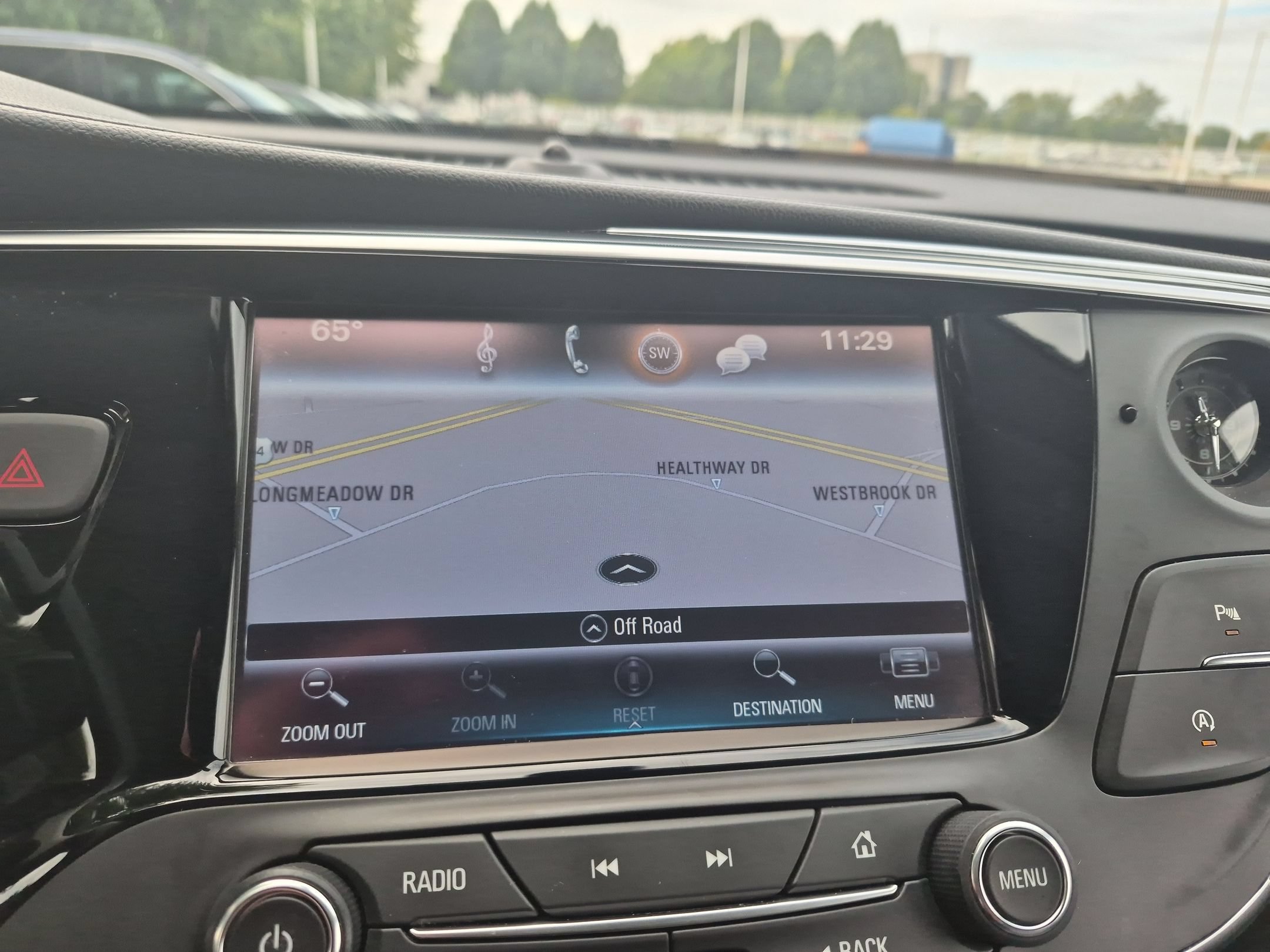 Used 2020 Buick Envision Essence FWD image 19