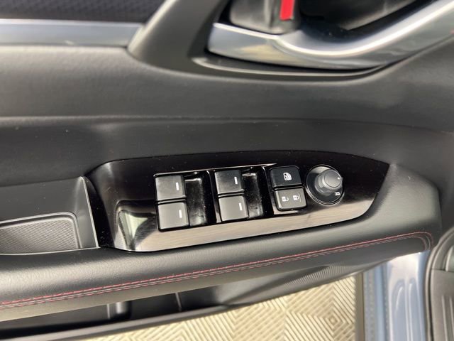 Used 2025 MAZDA CX-5 Carbon Edition image 13