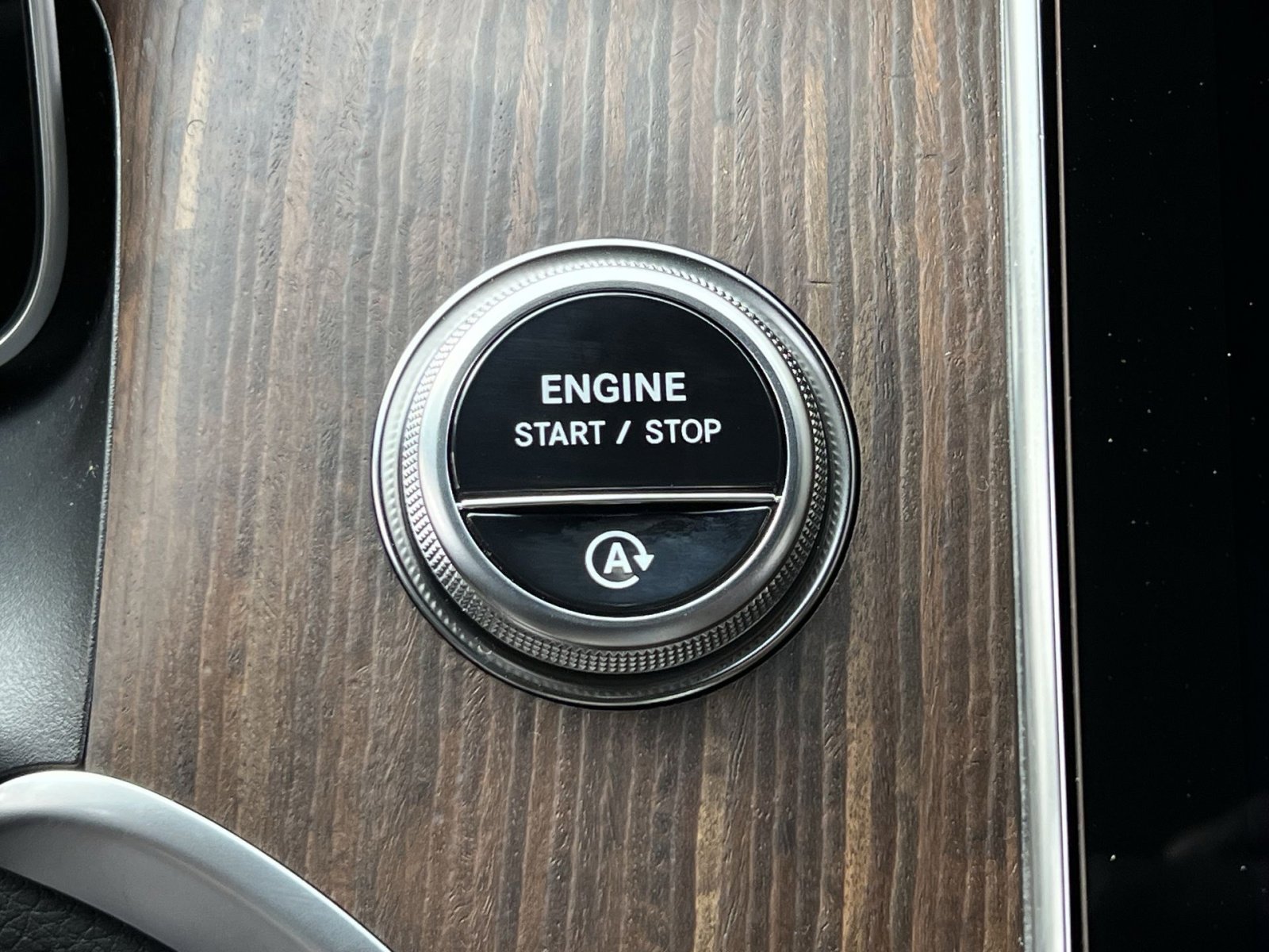 Certified 2026 Mercedes-Benz GLC 300 4MATIC image 31