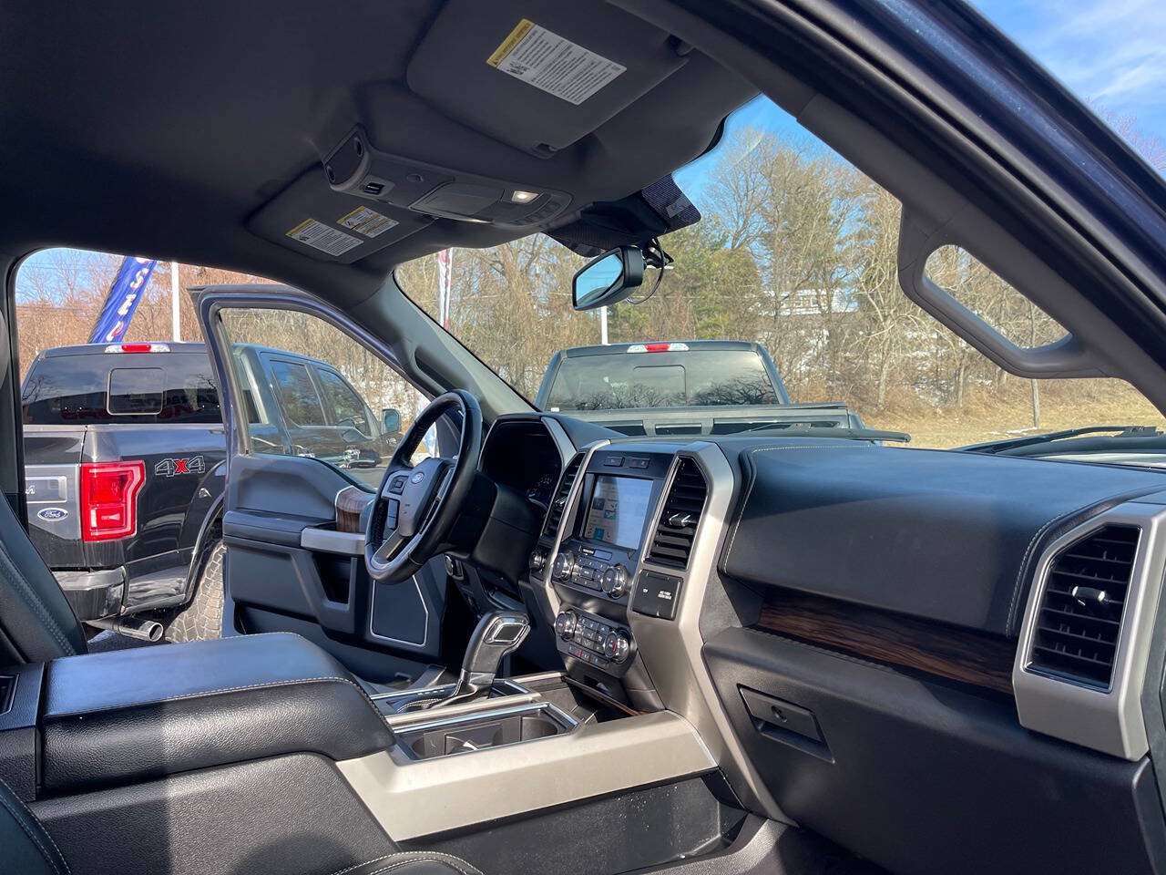 Used 2019 Ford F150 Lariat AWD/4WD image 38