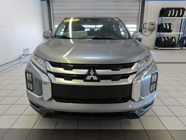 Used 2025 Mitsubishi Outlander Sport SE AWD/4WD image 13
