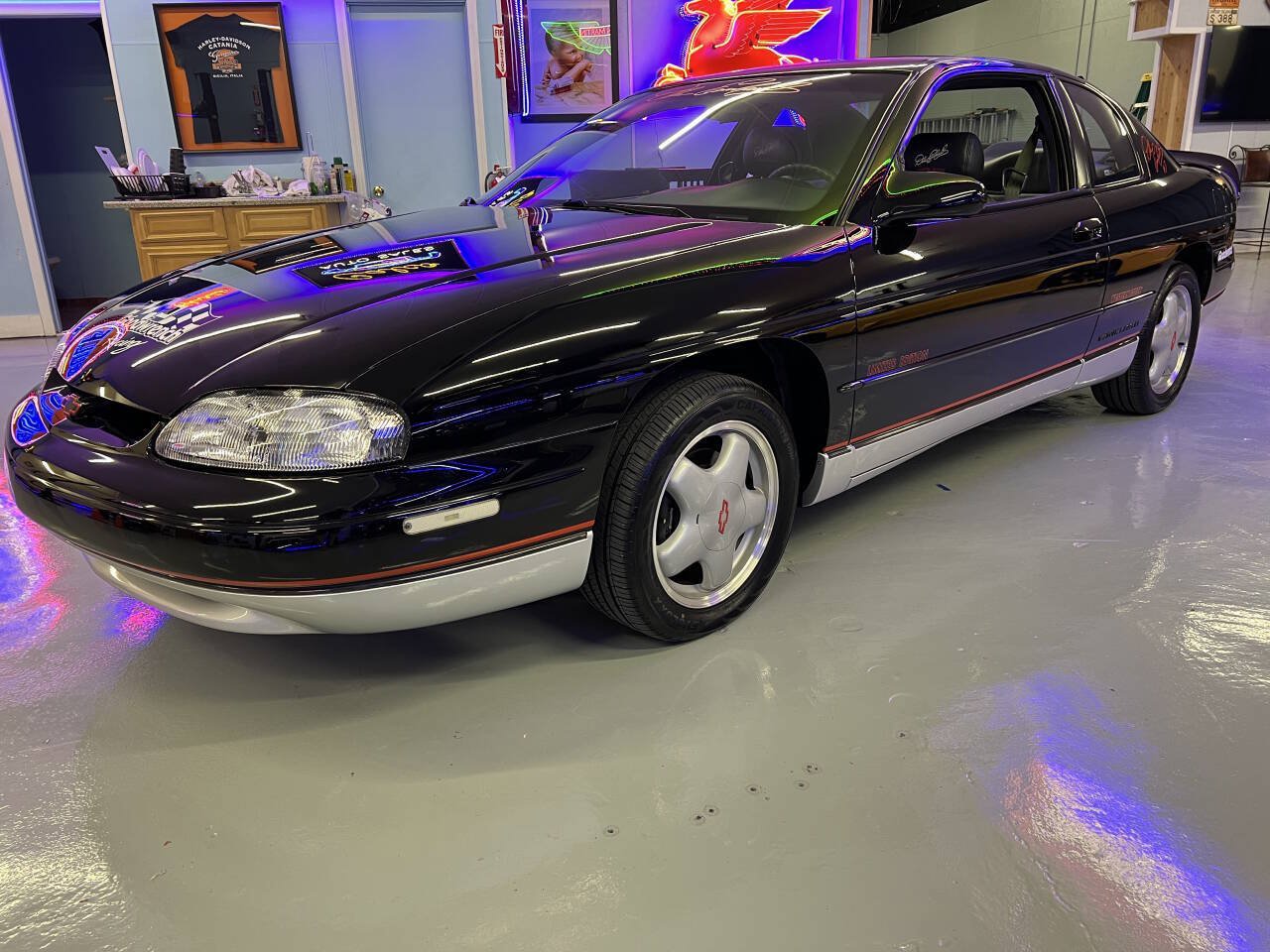 Used 1995 Chevrolet Monte Carlo Z34 FWD image 4
