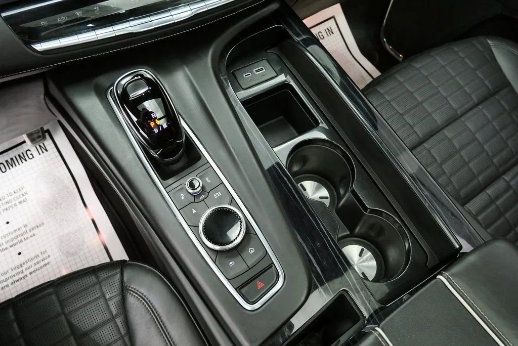 Used 2023 Cadillac Escalade V image 35