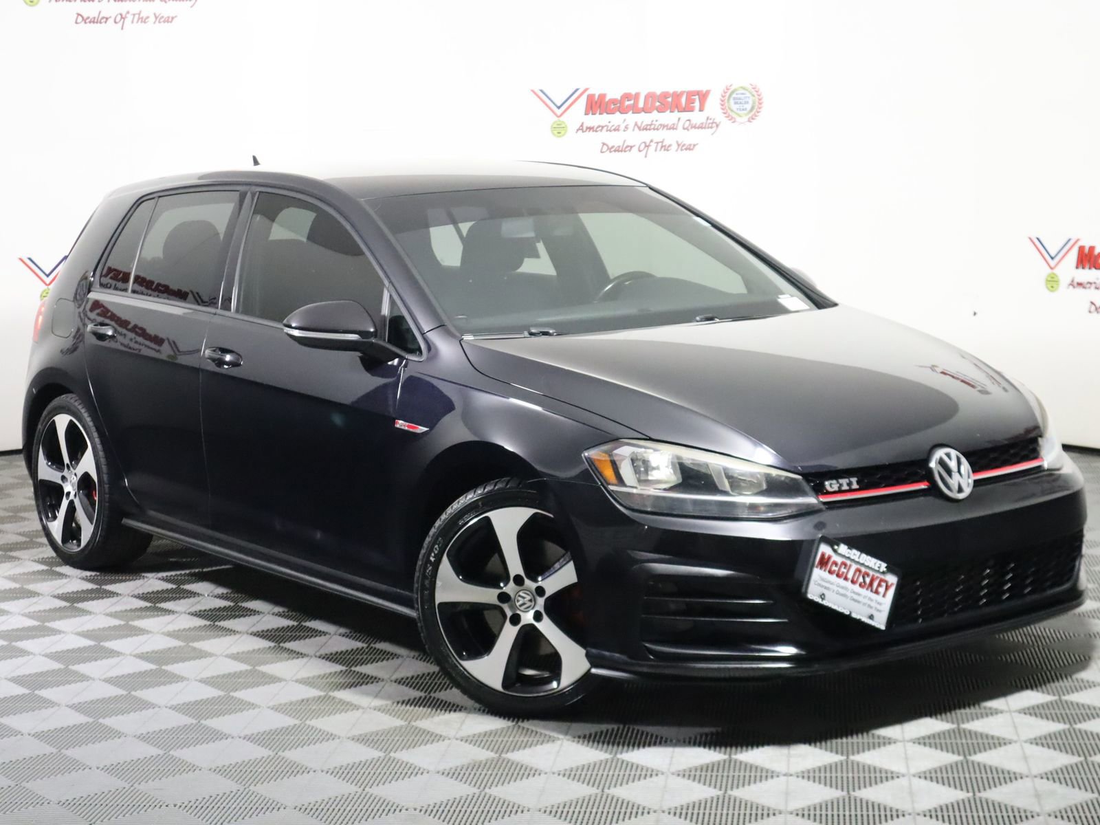 Used 2018 Volkswagen GTI S image 2