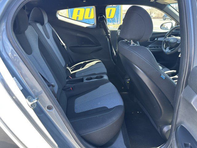Used 2019 Hyundai Veloster 2.0 image 16