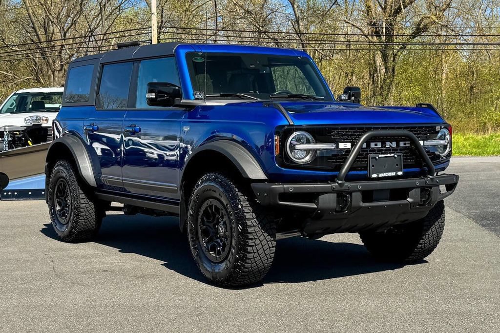 Used 2021 Ford Bronco First Edition AWD/4WD image 1