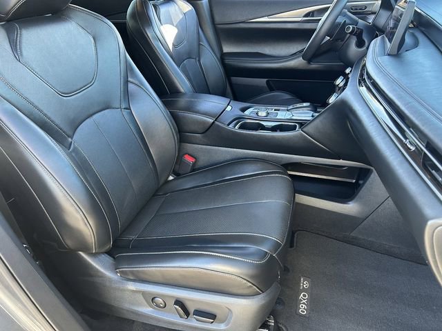 Certified 2025 INFINITI QX60 Luxe image 11