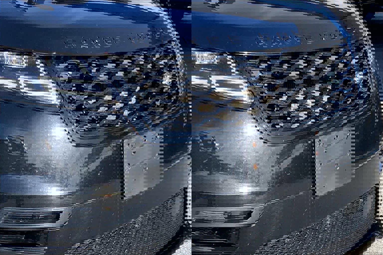 Used 2020 Land Rover Range Rover Velar R-Dynamic HSE image 26