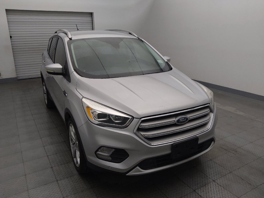 Used 2019 Ford Escape Titanium FWD image 14