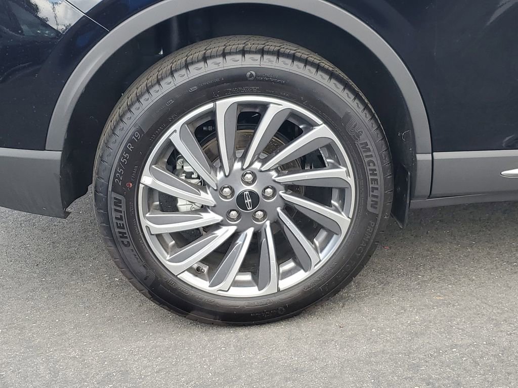 Used 2023 Lincoln Corsair Reserve image 6