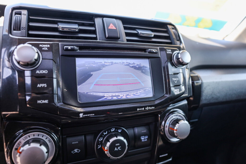 Used 2019 Toyota 4Runner TRD Off-Road Premium AWD/4WD image 13