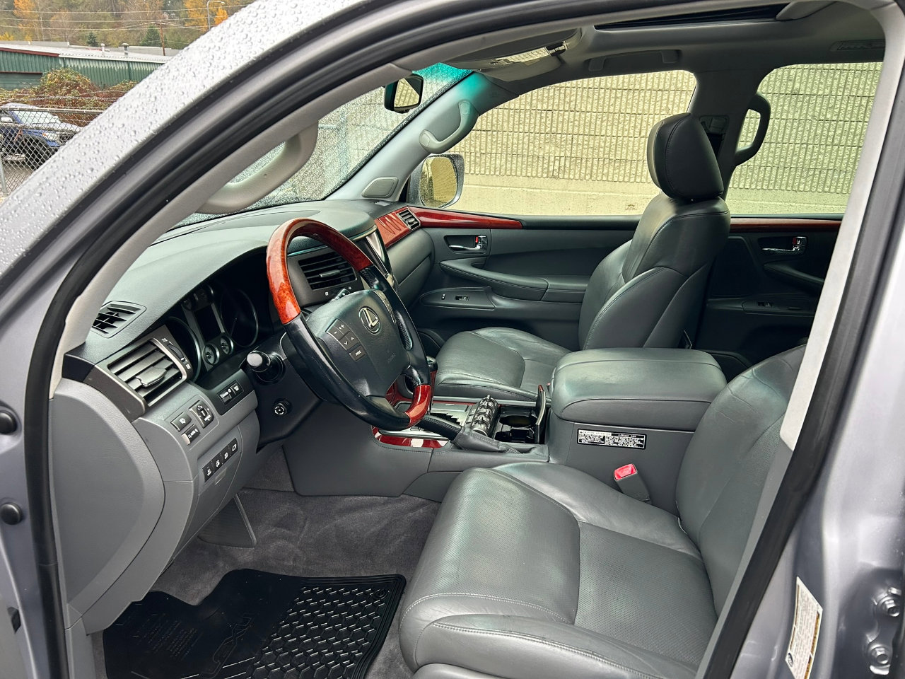 Used 2008 Lexus LX 570 4WD image 9