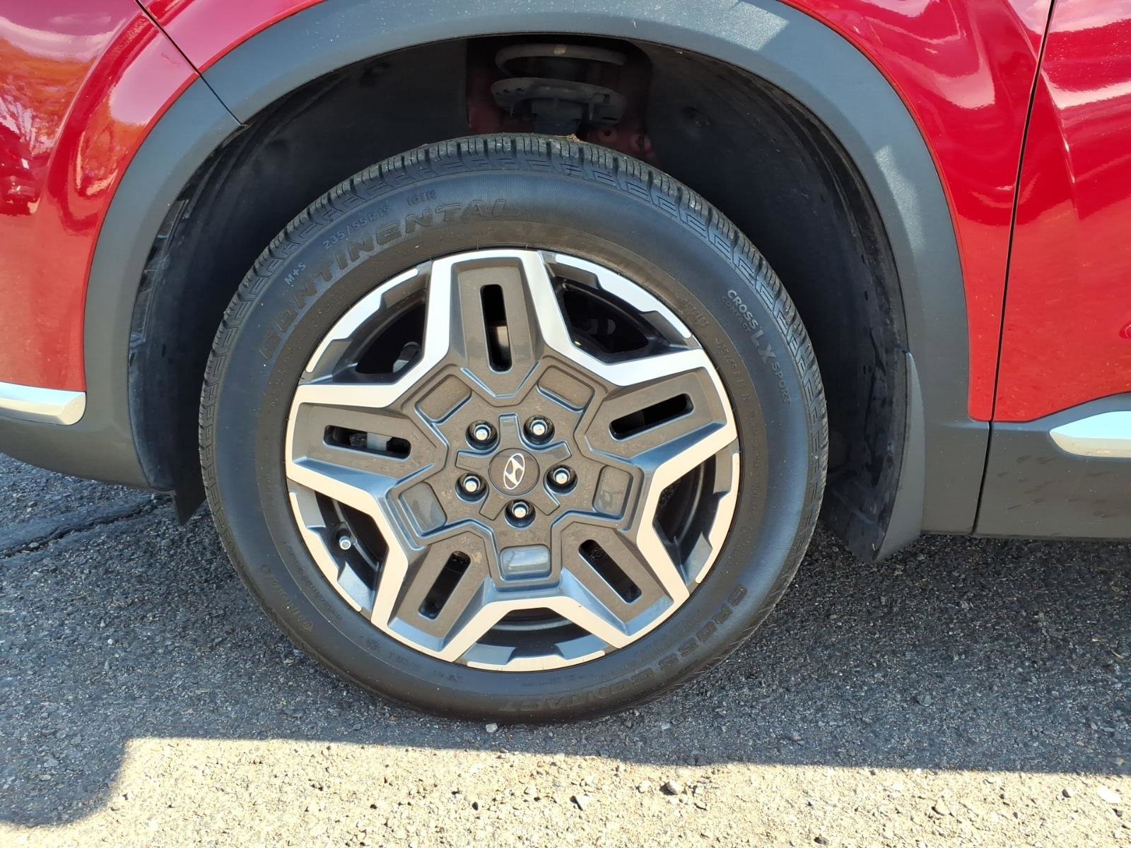 Used 2023 Hyundai Santa Fe SEL Premium w/ Cargo Package image 9