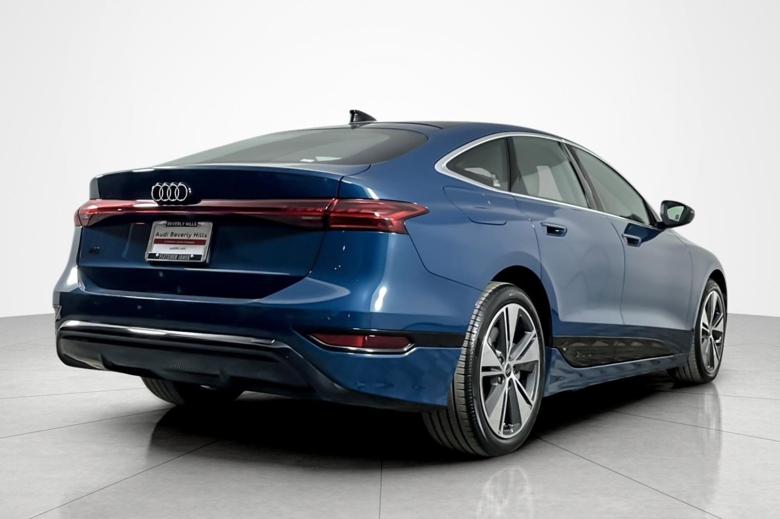 Certified 2025 Audi A6 e-tron Premium Plus w/ Premium Plus RWD image 5