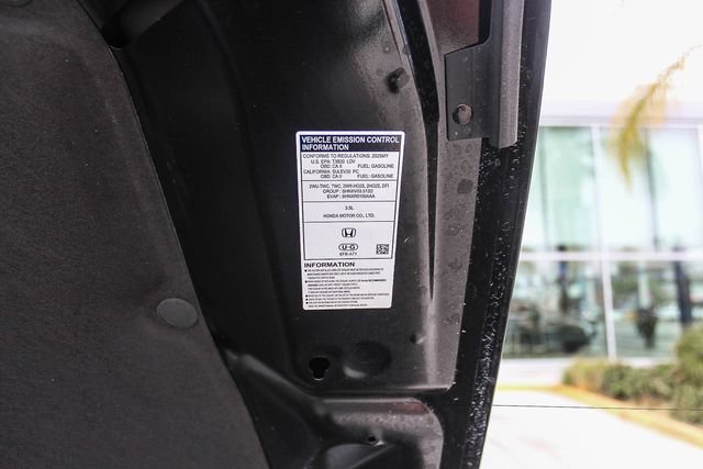 Used 2025 Honda Pilot EX-L image 39
