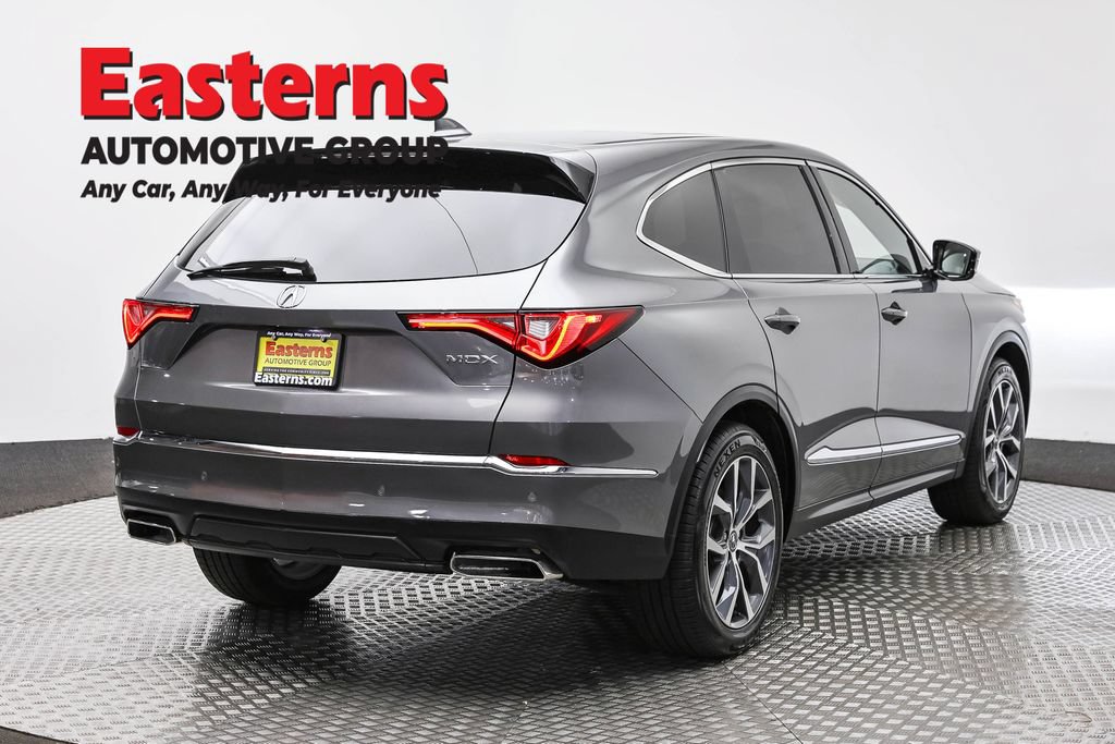 Used 2023 Acura MDX w/ Technology Package AWD/4WD image 5
