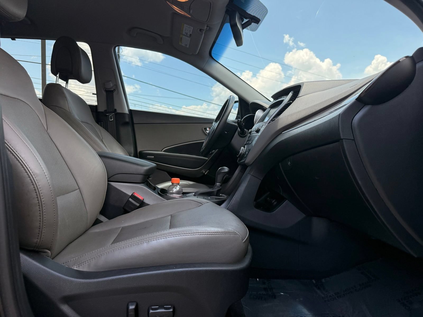 Used 2017 Hyundai Santa Fe Sport FWD image 31