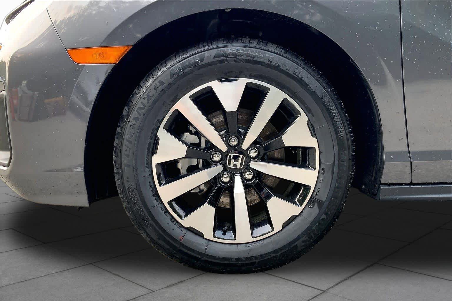 New 2026 Honda Odyssey EX-L image 17