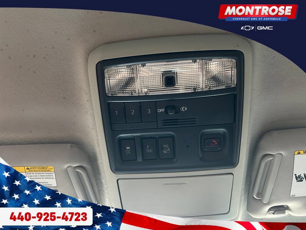 Used 2022 Toyota 4Runner SR5 Premium AWD/4WD image 18