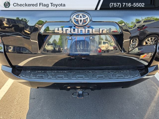 Used 2023 Toyota 4Runner 40th Anniversary SE AWD/4WD image 7