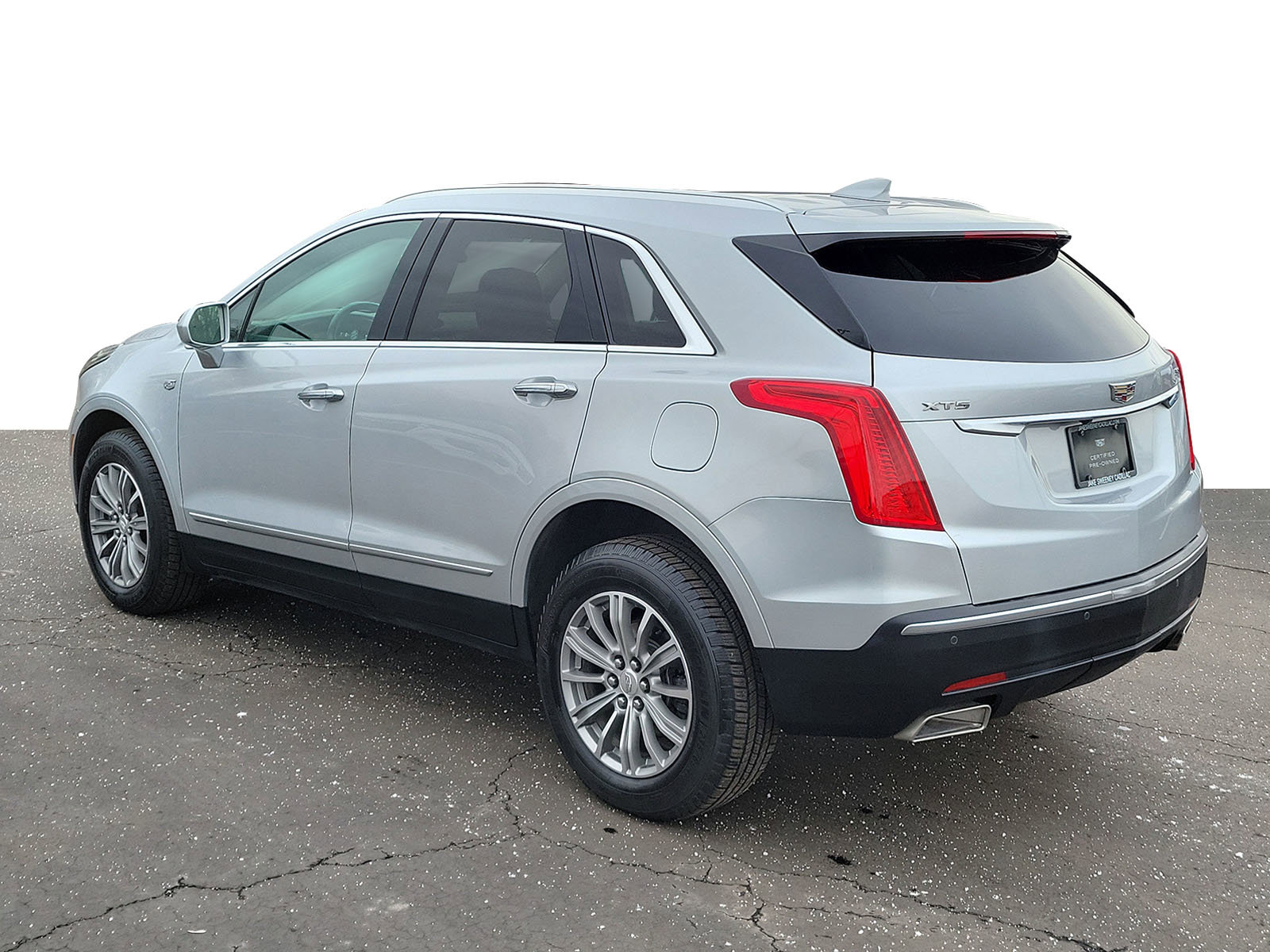 Used 2017 Cadillac XT5 Luxury image 6