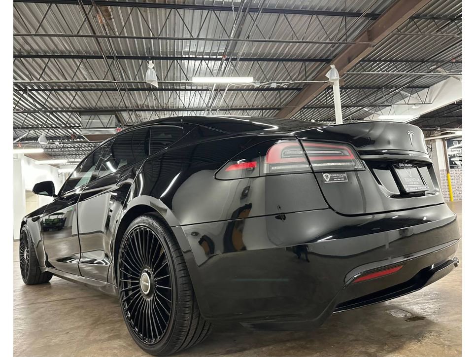 Used 2022 Tesla Model S Standard Range AWD/4WD image 16