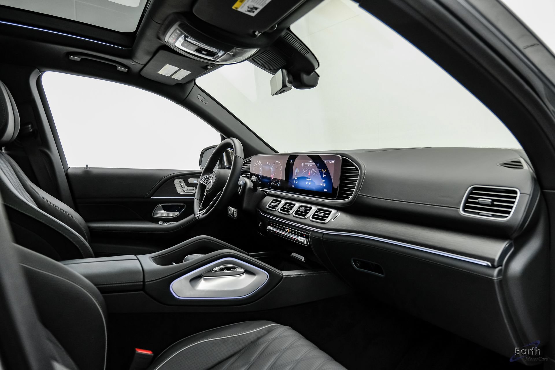 Used 2024 Mercedes-Benz Maybach GLS 600 4MATIC image 56