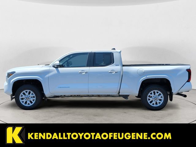 Certified 2024 Toyota Tacoma SR5 AWD/4WD image 2