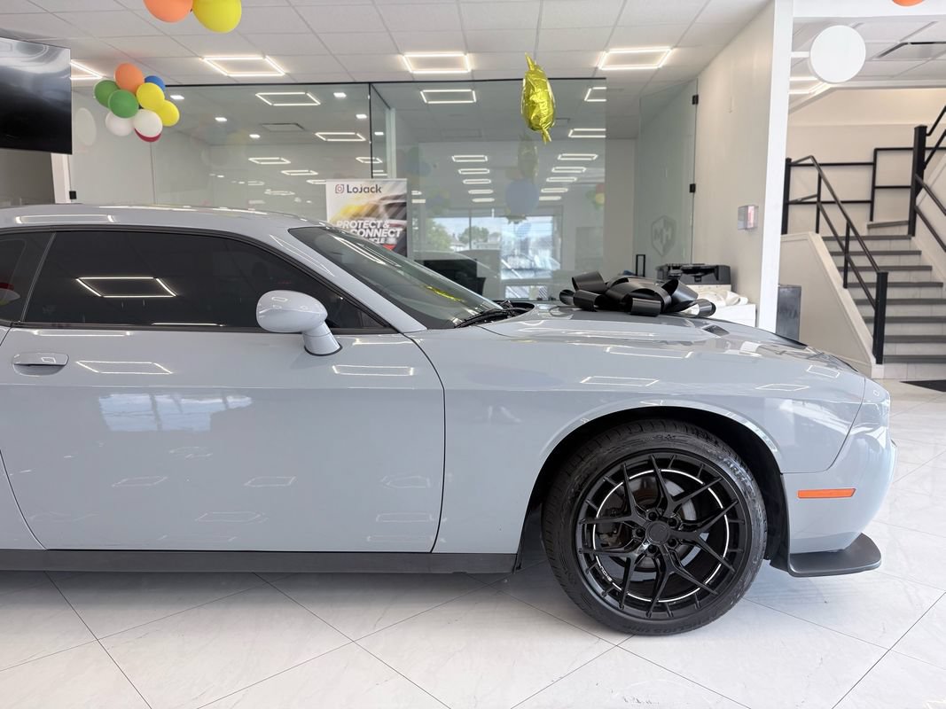 Used 2021 Dodge Challenger SXT w/ Blacktop Package RWD image 9