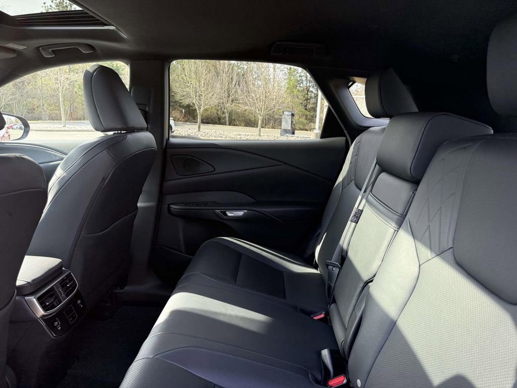 Used 2024 Lexus RX 350 Premium w/ Accessory Package (Z1) image 18
