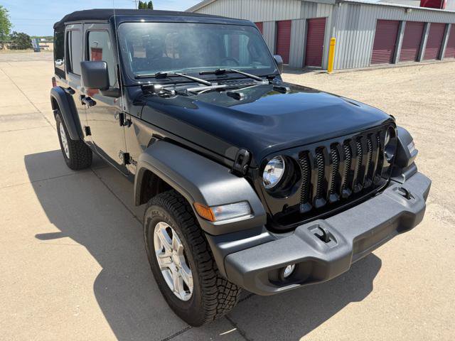 Used 2021 Jeep Wrangler Unlimited Sport AWD/4WD image 5