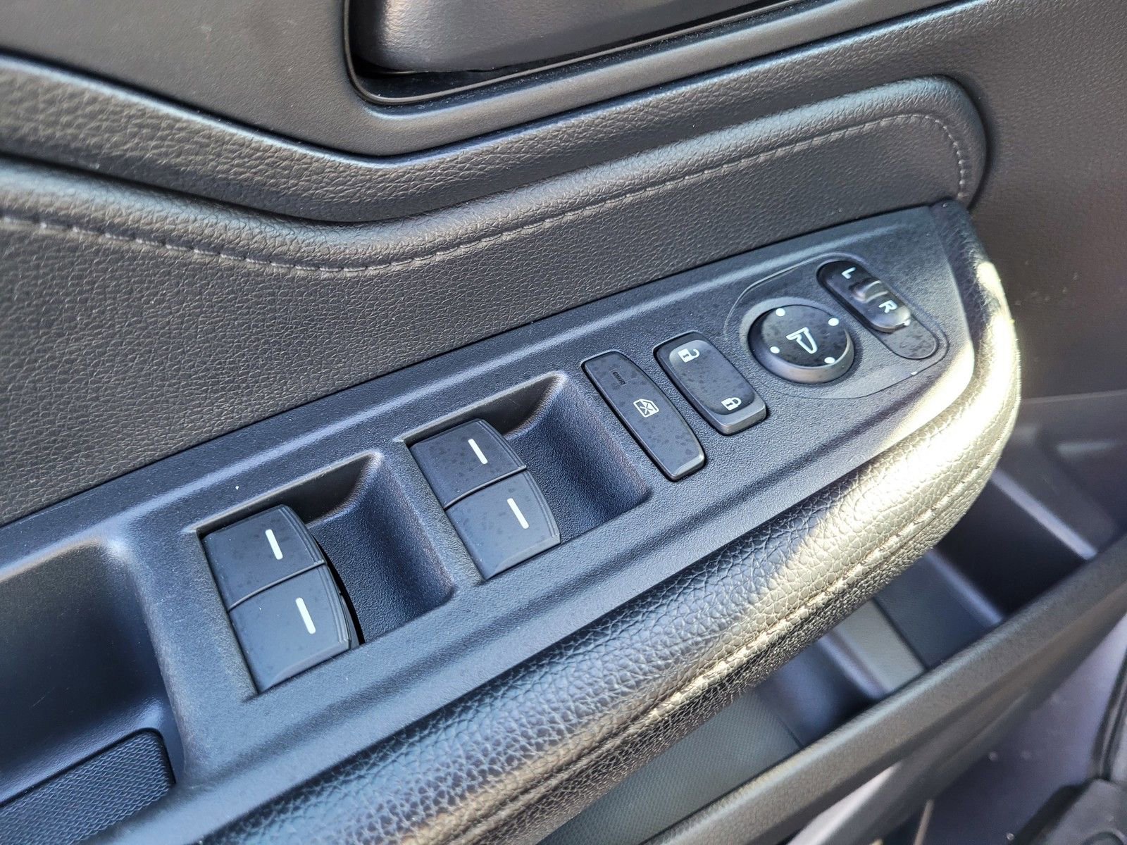 Used 2022 Honda Odyssey EX-L image 19